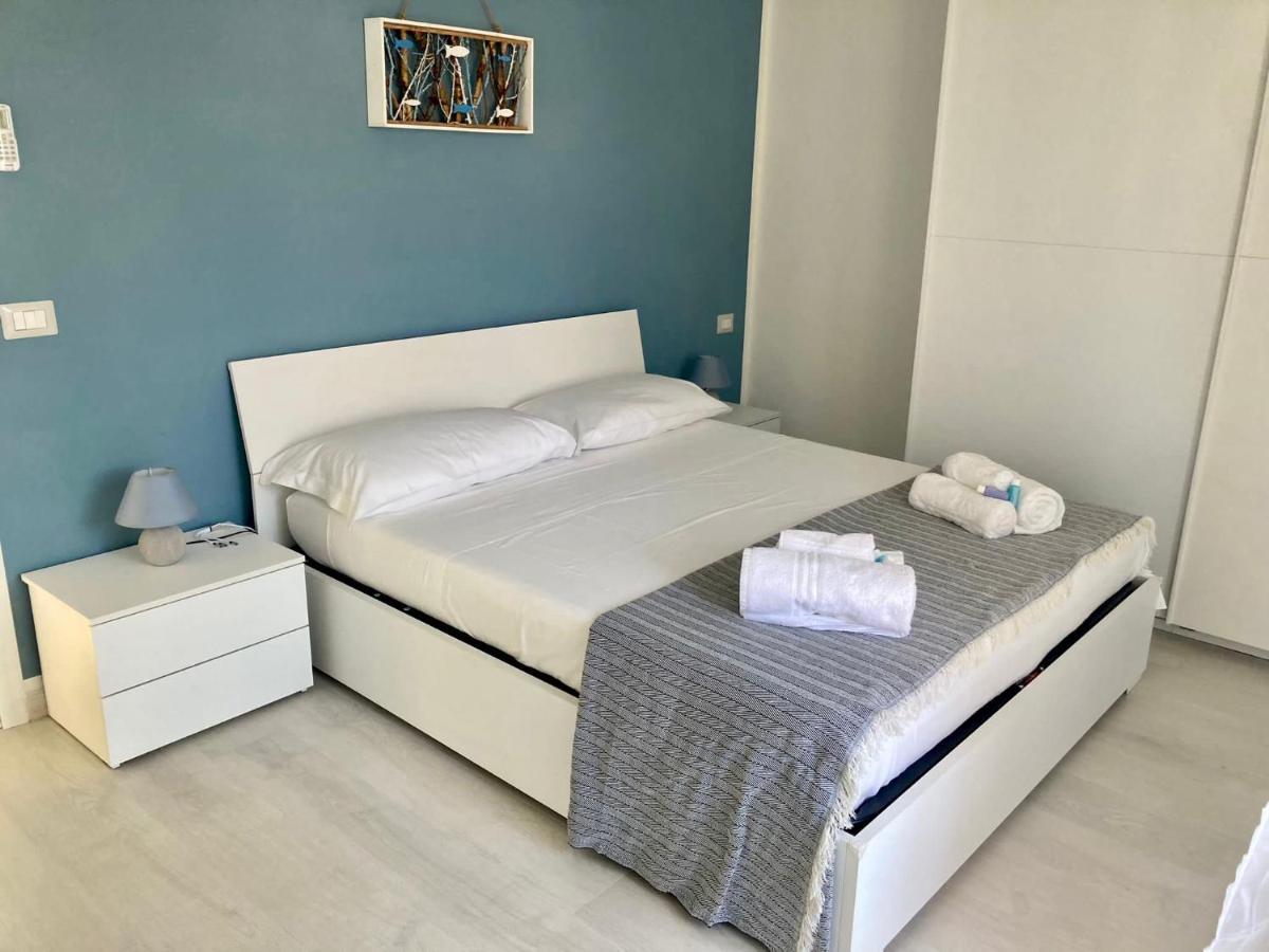 Appartamento Tizzy La Maddalena  Buitenkant foto